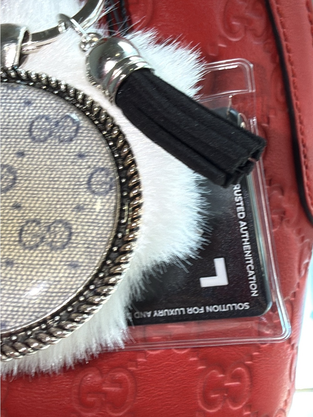 Authenticated upcycled Gucci key charm !!! Check it
Out - Picture 4 of 7